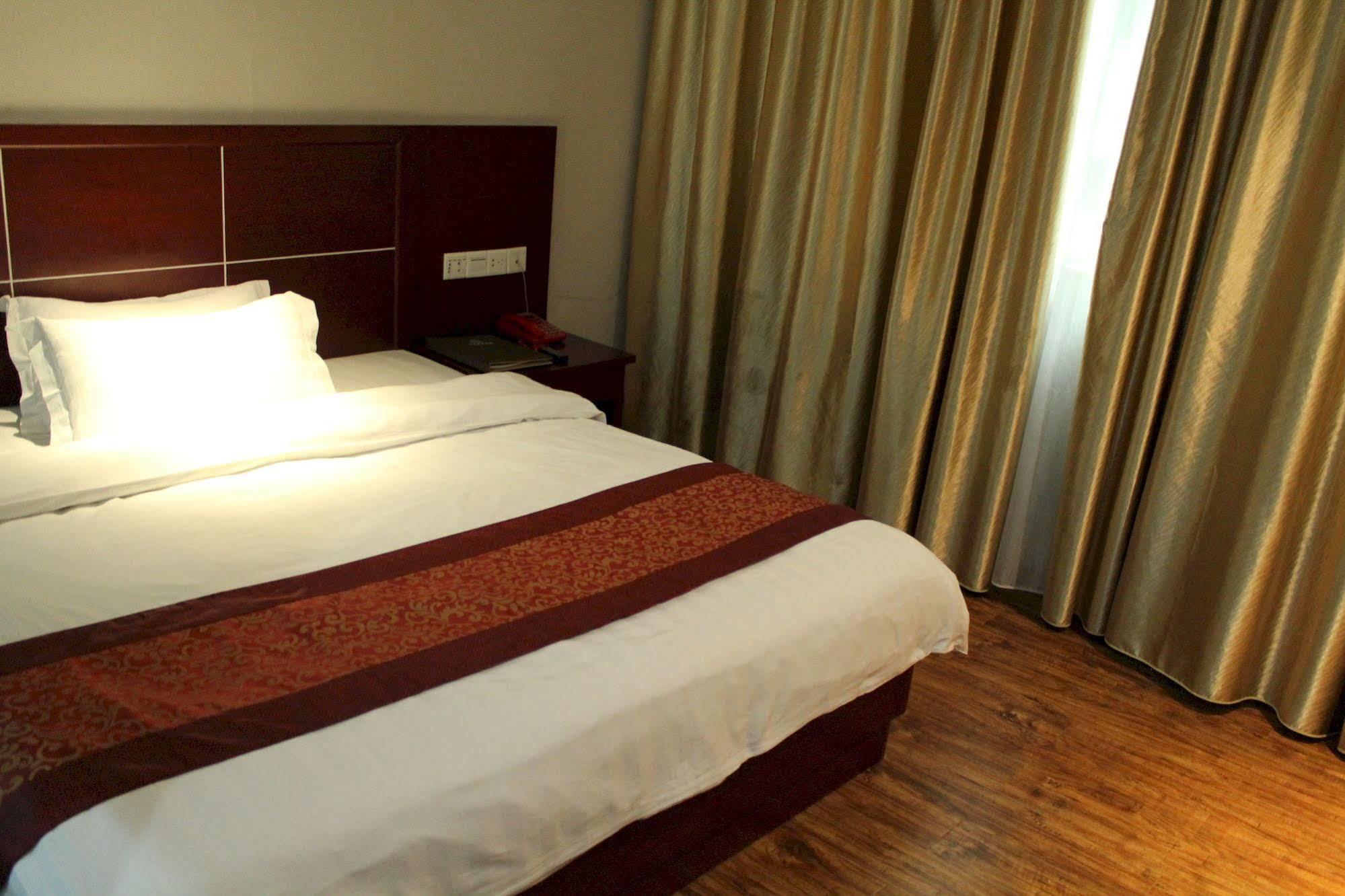 Zhongda Jindu Hotel กวางโจว ภายนอก รูปภาพ