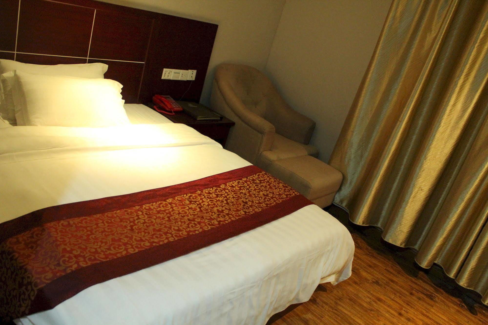 Zhongda Jindu Hotel กวางโจว ภายนอก รูปภาพ