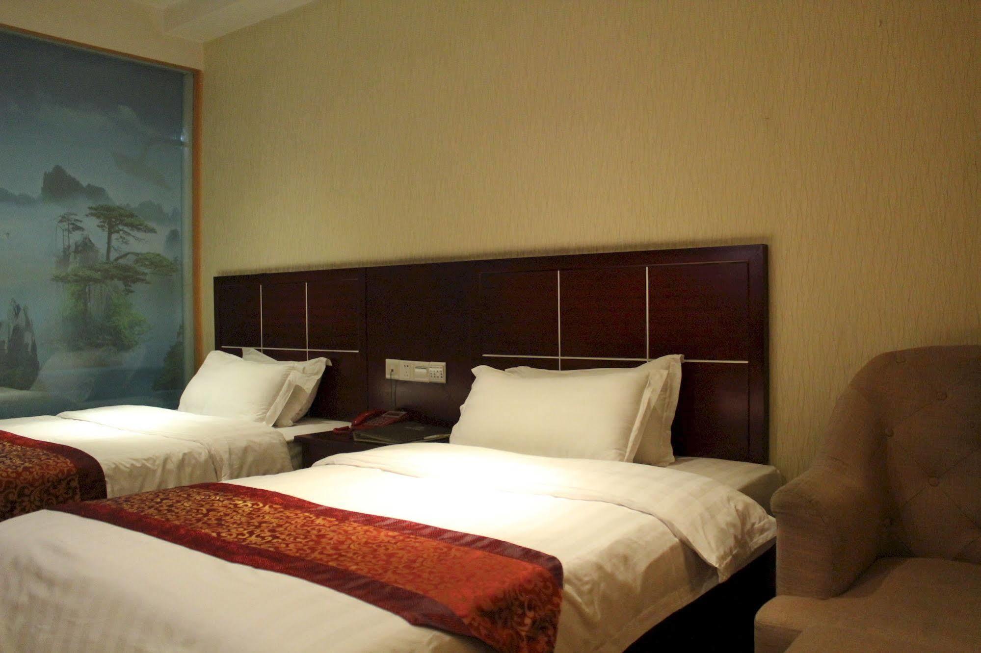 Zhongda Jindu Hotel กวางโจว ภายนอก รูปภาพ